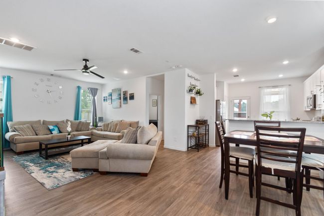 23402 Pinetum Cir, House other with 4 bedrooms, 3 bathrooms and 2 parking in Spring TX | Image 8