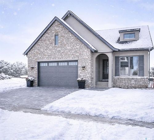 31-350 Cartwright St, Saskatoon, SK, S7T | Card Image