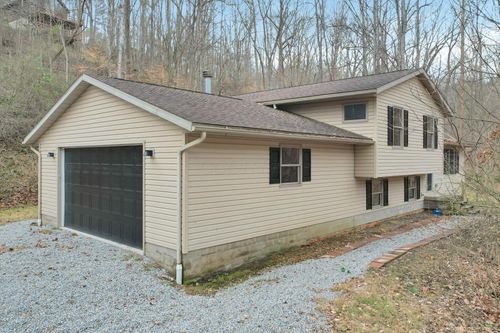 1889 Wolverine Dr, Sugar Grove, OH, 43155-9799 | Card Image