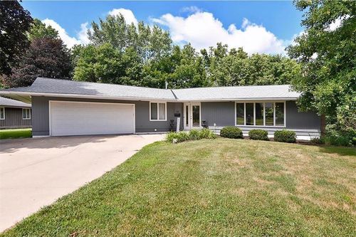 612 7th Ave Sw, Faribault, MN, 55021-5948 | Card Image