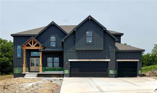 8218 Nw 90th Ter, Kansas City, MO, 64153-5101 | Card Image
