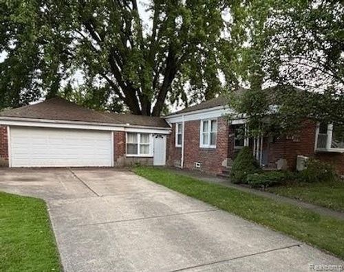 26111 Student, Redford, MI, 48239-3864 | Card Image