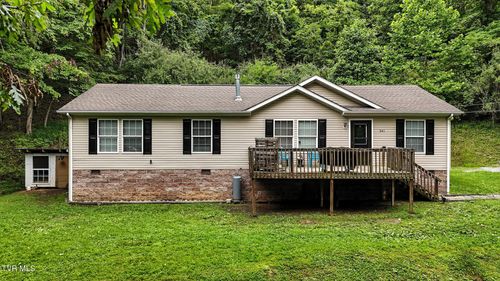 341 Skeetrock Rd, Clintwood, VA, 24228-6081 | Card Image