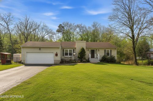 638 Freehold Rd, Jackson, NJ, 08527-4631 | Card Image