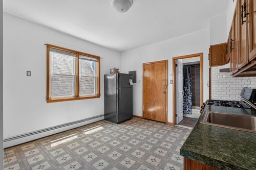 6-25 West 15th St, Bayonne, NJ, 07002 | Card Image
