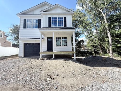 22 Myrtle Ave, Johnston, RI, 02919-6804 | Card Image