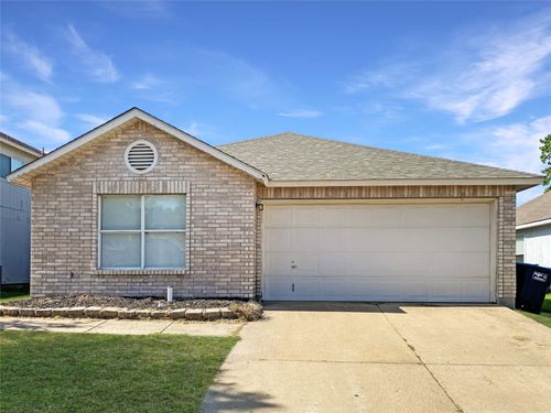 10112 Chapel Glen Ter, Fort Worth, TX, 76116-1292 | Card Image