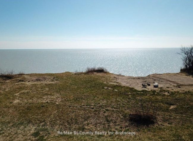 56081 Lakeshore Line, Home with 0 bedrooms, 0 bathrooms and 4 parking in Port Burwell ON | Image 5