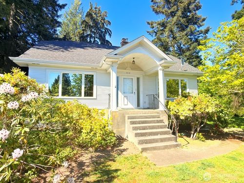 612 S 160th Street, Burien, WA, 98148 | Card Image