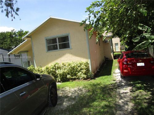 house-349 Cypress Ave, Pahokee, FL, 33476-1937 | Card Image