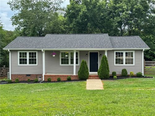413 Jule Merck Rd, Norris, SC, 29667-9718 | Card Image