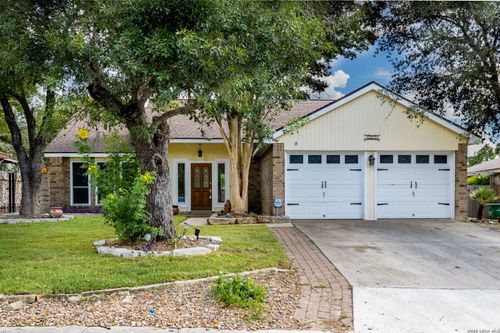 8839 Welles Edge Dr, San Antonio, TX, 78240-4905 | Card Image