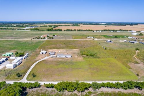 408 County Road 4415, Whitewright, TX, 75491-8747 | Card Image