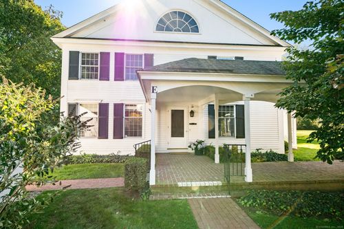 apt-e2-14 Ferry Rd, Old Lyme, CT, 06371-2338 | Card Image