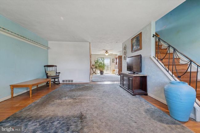 4014 Worrilow Rd, Townhouse with 3 bedrooms, 1 bathrooms and null parking in BROOKHAVEN PA | Image 4