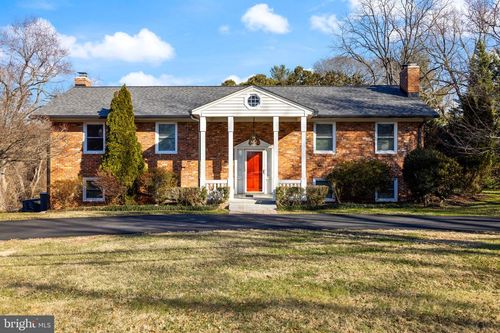 5039 Prestwick Dr, FAIRFAX, VA, 22030-4535 | Card Image