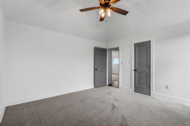 Upstairs Bedroom | Image 27
