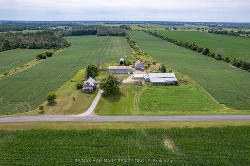 21580 7 Hills Rd, Vankleek Hill, ON, K0B1R0 | Card Image