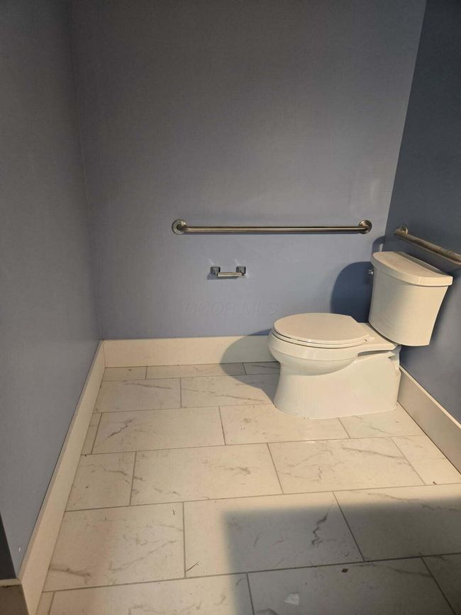 1085 E Johnstown Rd, Home with 0 bedrooms, 0 bathrooms and null parking in Columbus OH | Image 11