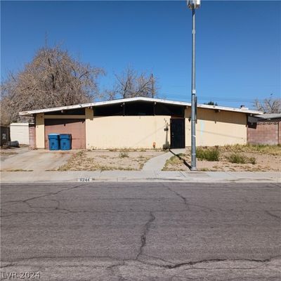 6244 Rassler Avenue, House other with 3 bedrooms, 2 bathrooms and null parking in Las Vegas NV | Image 1