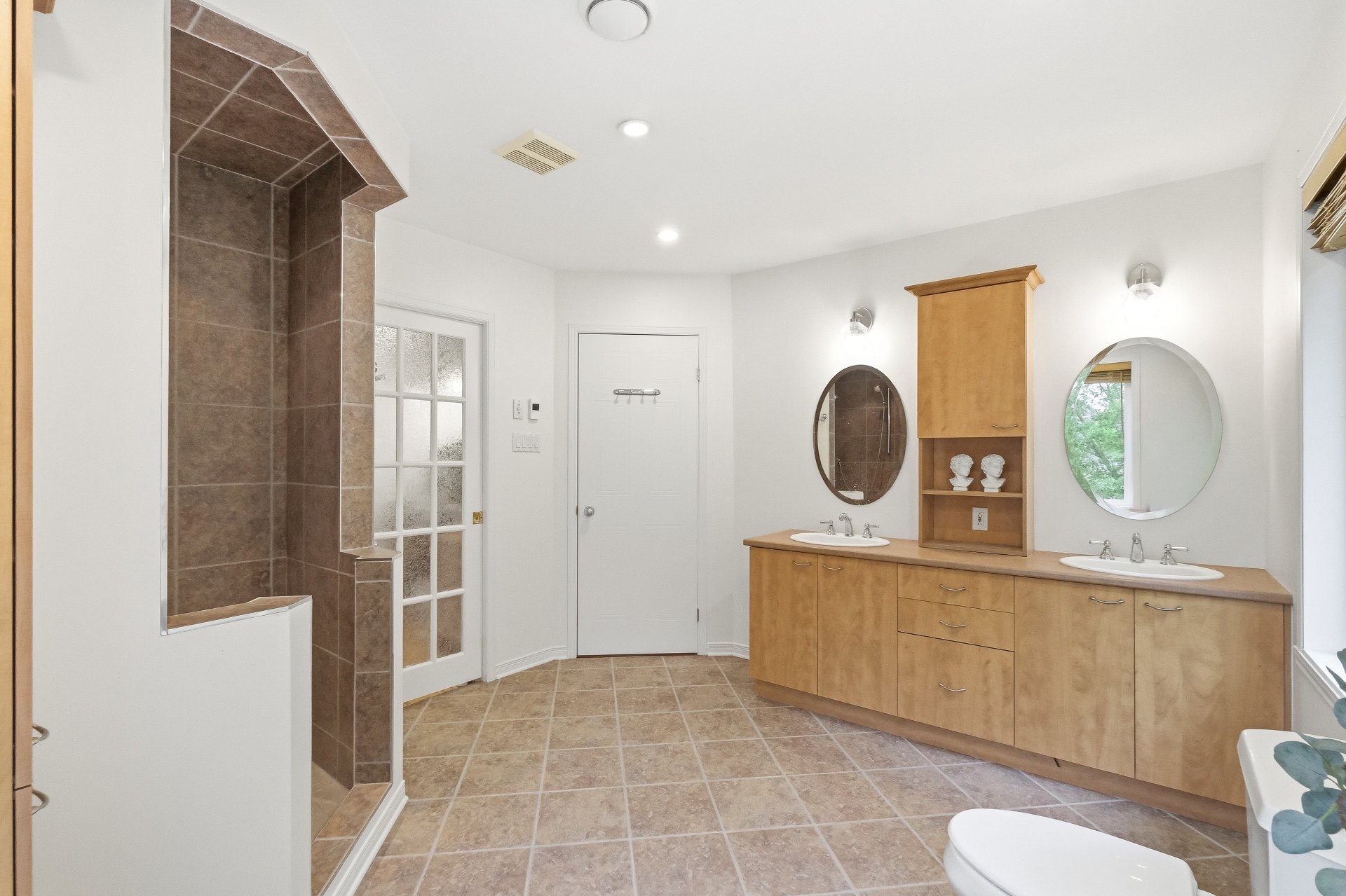 Residential in Otterburn Park