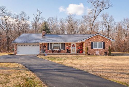 302 Honeysuckle Rd, Elkton, VA, 22827 | Card Image