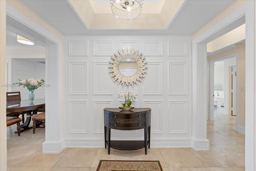 2702-17875 Collins Ave, Sunny Isles Beach, FL, 33160-2718 | Card Image
