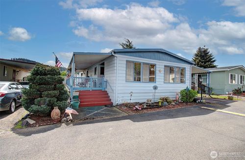 2424 Nightingale Ln, Kelso, WA, 98626-5467 | Card Image