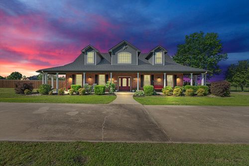 1072 W Secretariat Dr, Terrell, TX, 75160-7484 | Card Image