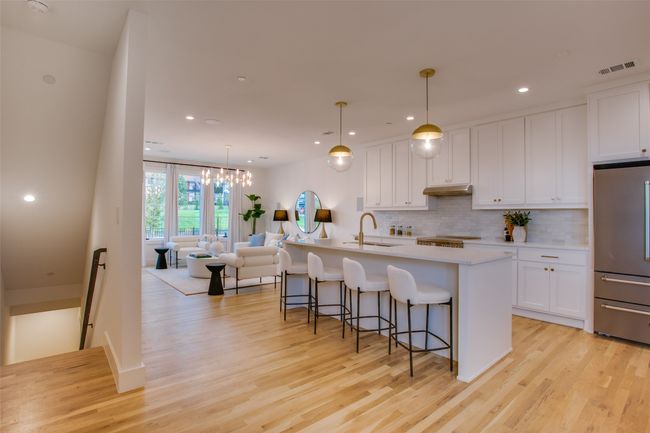 APT-504 - 7207 Gaston Ave, Condo with 2 bedrooms, 3 bathrooms and null parking in Dallas TX | Image 13
