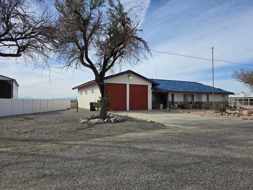 2351 Oahu Ln, Thermal, CA, 92274-8226 | Card Image