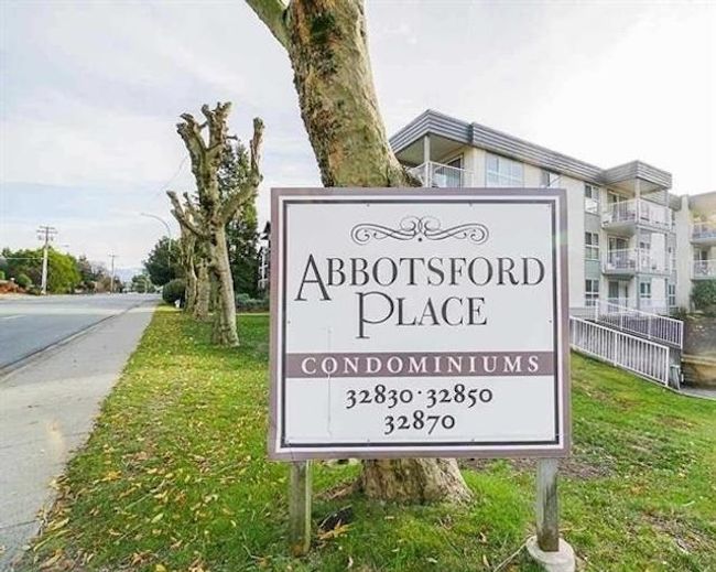 433 - 32830 George Ferguson Way, Condo with 2 bedrooms, 2 bathrooms and 1 parking in Abbotsford BC | Image 1