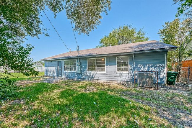3918 Tavenor Ln, House other with 4 bedrooms, 2 bathrooms and null parking in Houston TX | Image 19