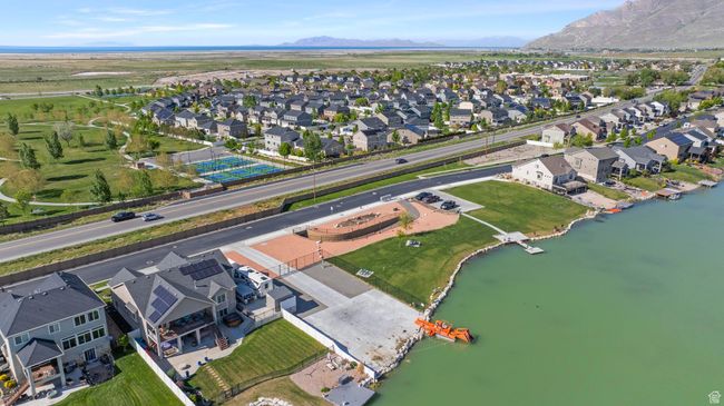 Aerial view with a residential view and a water and mountain view | Image 38