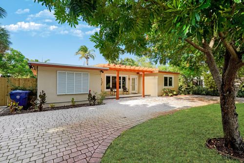 401 Nw 21st Ct, Wilton Manors, FL, 33311-3830 | Card Image