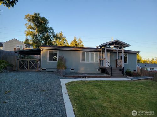 2168 Norman Dr, Oak Harbor, WA, 98277-8999 | Card Image