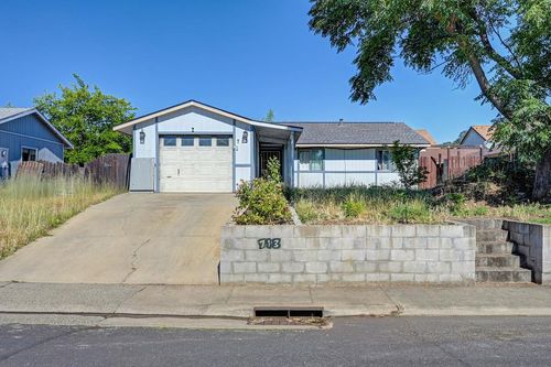 713 Sutter Ln, Ione, CA, 95640-9772 | Card Image