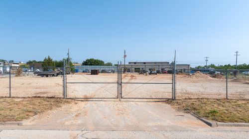 1202 Energy Dr, Abilene, TX, 79602-7951 | Card Image