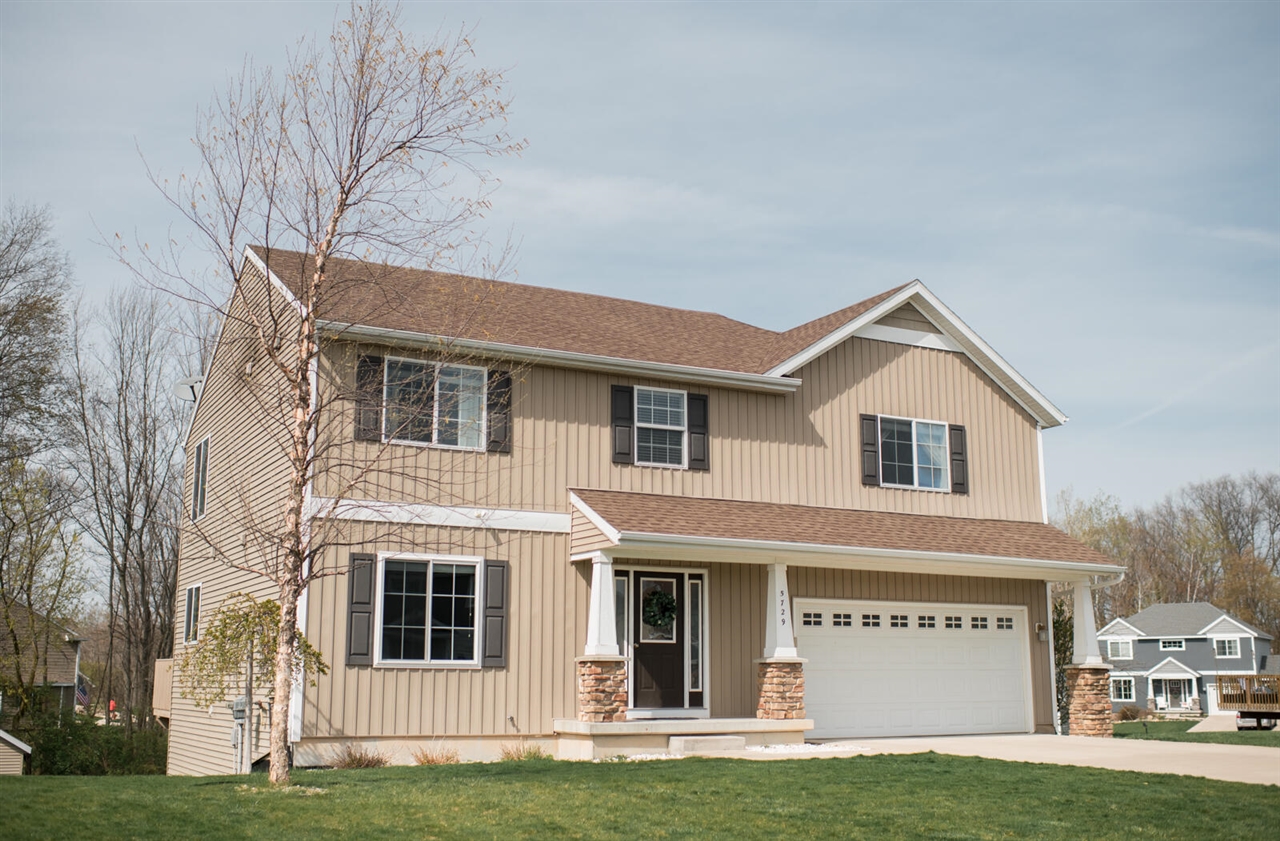 Scotsglen Ct, Caledonia, MI 49316