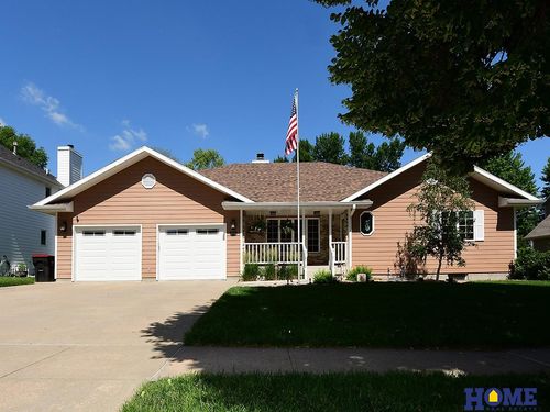 7211 Woody Creek Ln, Lincoln, NE, 68516-3036 | Card Image