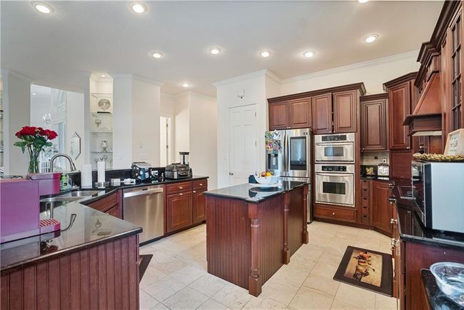 1702 Cedar Ridge Rd, House other with 4 bedrooms, 4 bathrooms and null parking in Parsons KS | Image 36