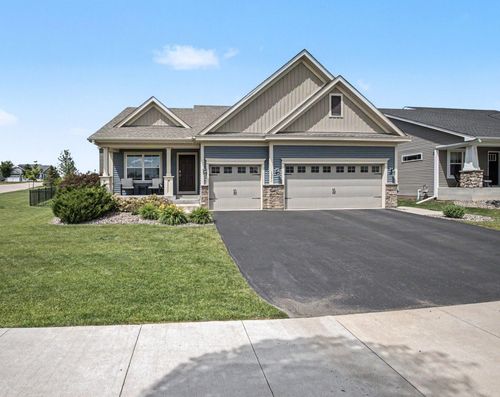 1321 Chestnut Cir, Carver, MN, 55315-4415 | Card Image