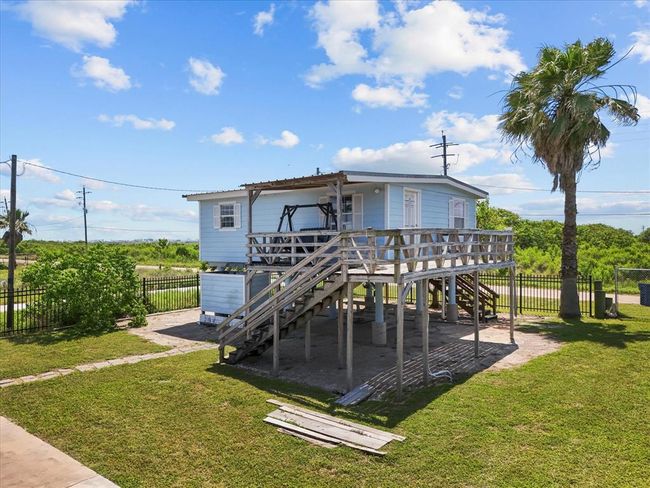 1134 Canal Dr, House other with 3 bedrooms, 4 bathrooms and null parking in Surfside Beach TX | Image 33