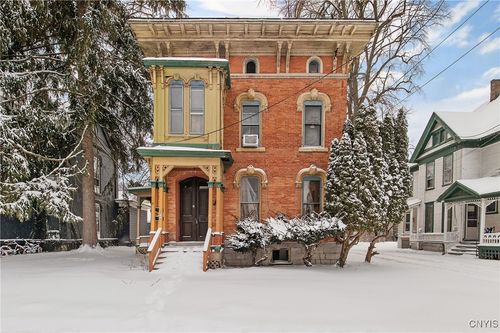 76 E Genesee St, Auburn, NY, 13021-4291 | Card Image