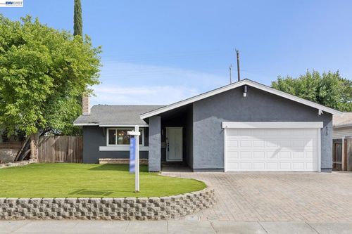 1625 Meadowlark Dr, Fairfield, CA, 94533-2611 | Card Image