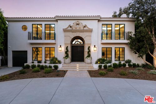 906 N Beverly Dr, Beverly Hills, CA, 90210 | Card Image