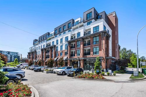 a410-20018 83a Ave, Langley, BC, V2Y3P2 | Card Image