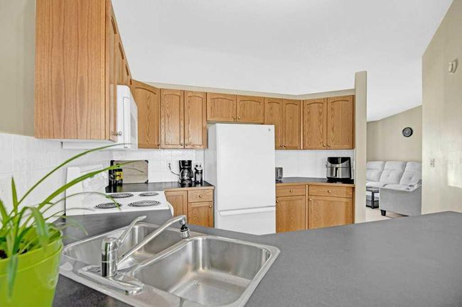 56 Drummond Ave, House other with 4 bedrooms, 2 bathrooms and 3 parking in Red Deer AB | Image 15
