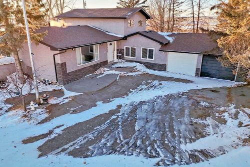 284211 Township Road 252, Rocky View County, AB, T1Z0M7 | Card Image
