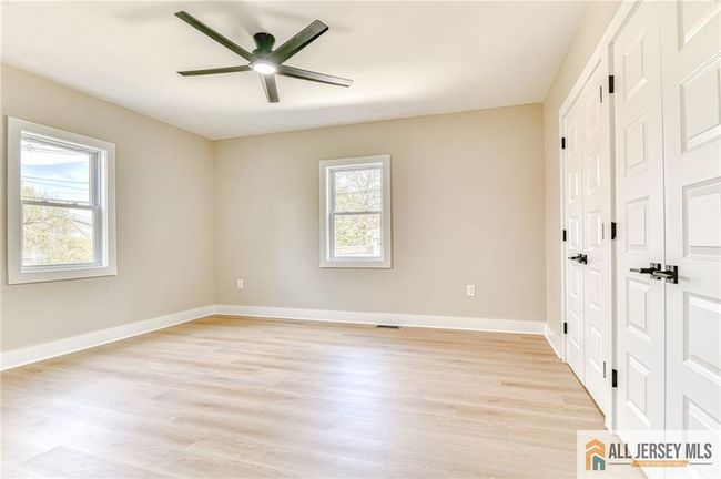 32 Campbell Ave, House other with 5 bedrooms, 3 bathrooms and null parking in Edison NJ | Image 33